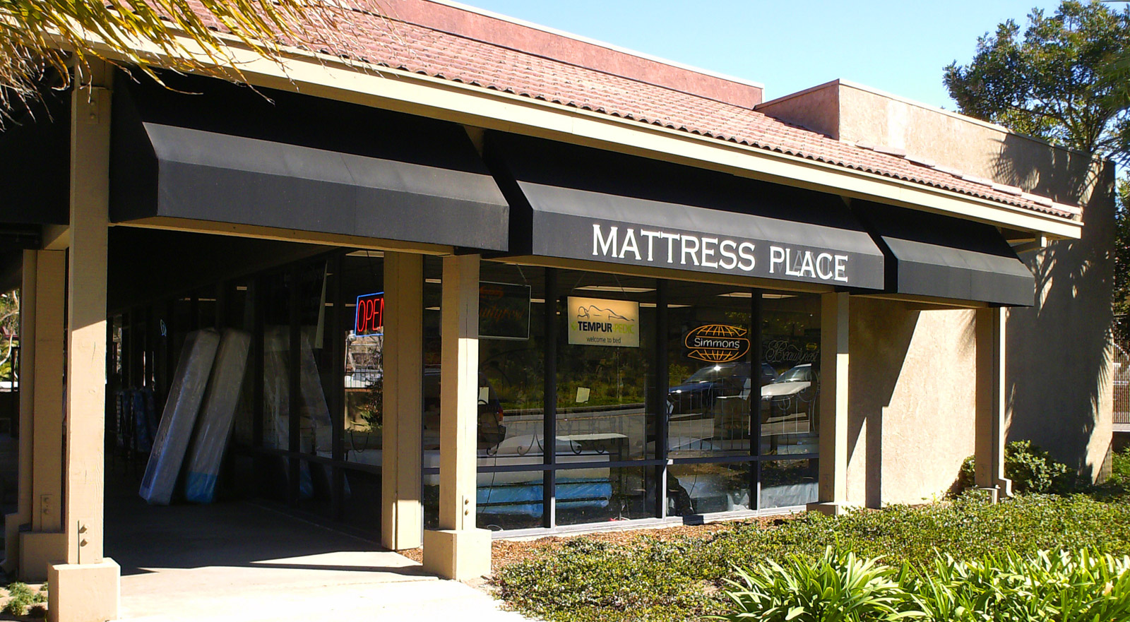 mattress store rancho mirage